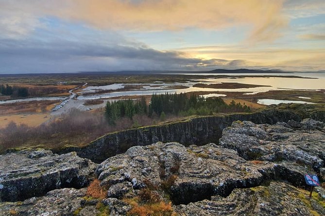 Golden Circle and Kerid Volcanic Crater Small-Group Day Tour - Geysir Geothermal Area