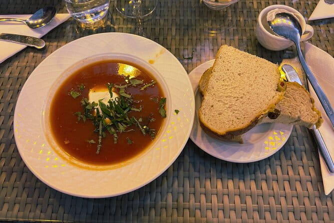 Golden Circle, Silfra Snorkeling & Fridheimar Tomato Farm Lunch - FAQ