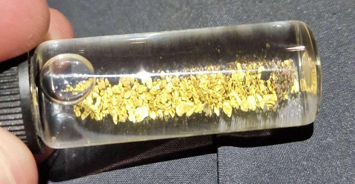 Golden Fever in Extremadura - Experience Gold Panning