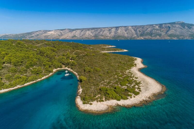 Golden Horn, Hvar and Pakleni islands Private Boat Tour - An Easy Start: Pickup and Speedboat Ride