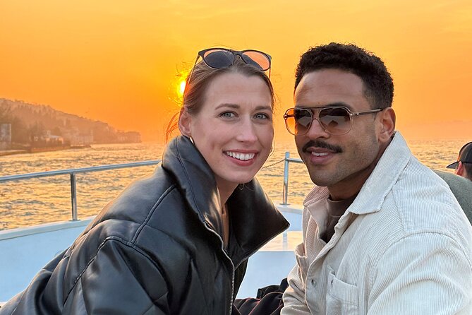 Golden Sunset Cruise on Luxury Yacht in Istanbul Bosphorus - Itinerary and Route
