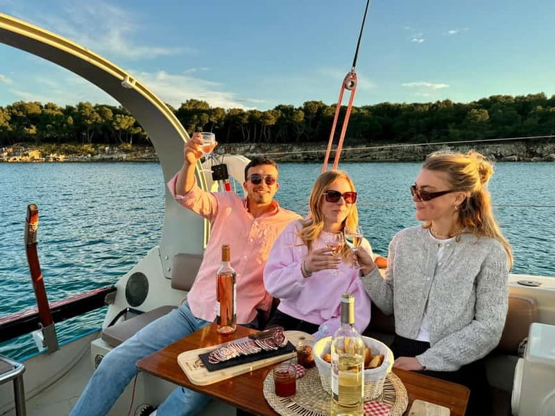 Golf Juan: Sunset Sailing Cruise with aperitif at the Island - Key Points/Takeaways