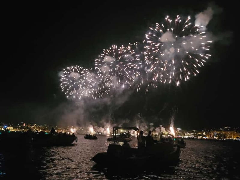 Golfe-Juan/Cannes: Fireworks festival by boat - Key points / Takeaways