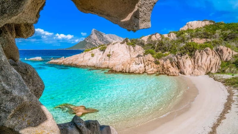 Golfo Aranci: Tavolara and Molara Snorkeling Dinghy Tour - Exploring Sardinia’s Underwater Secrets