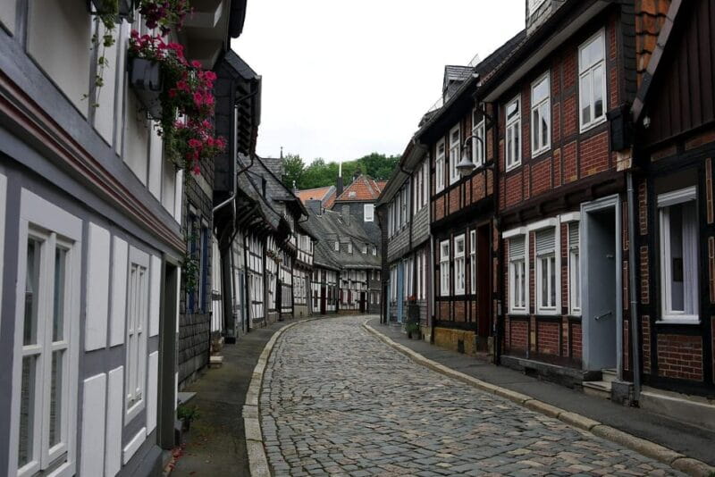 Goslar Private Guided Walking Tour - Discovering the Heart of Henry III in St. Ulrich Chapel