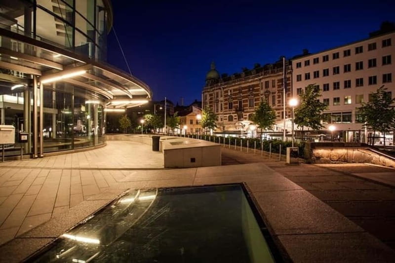 Gothenburg : Must-See Attractions Walking Tour - Exploring Gothenburg with a Private Walking Tour