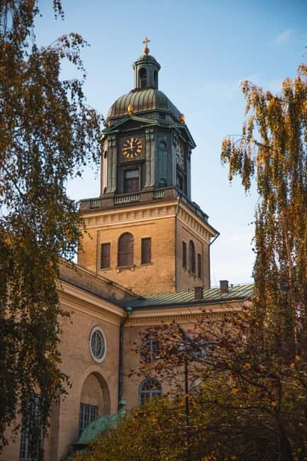 Gothenburg: Old Town Sightseeing Tour - The Sum Up