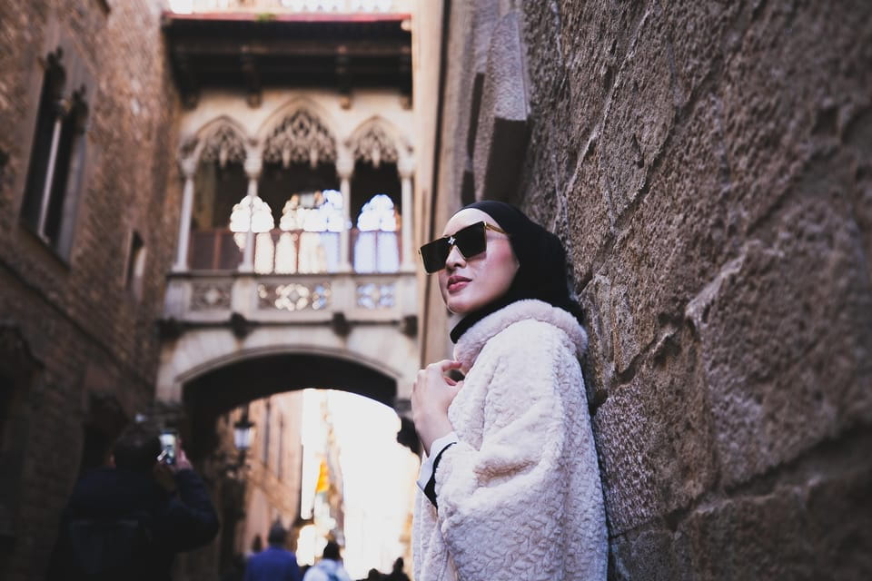 Gothic Quarter; Private Photoshoot Experience. - What to Expect