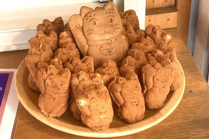 Gotokuji Cat Temple Shinjuku Cat Cafe and 3D Cat Tour - Frequently Asked Questions