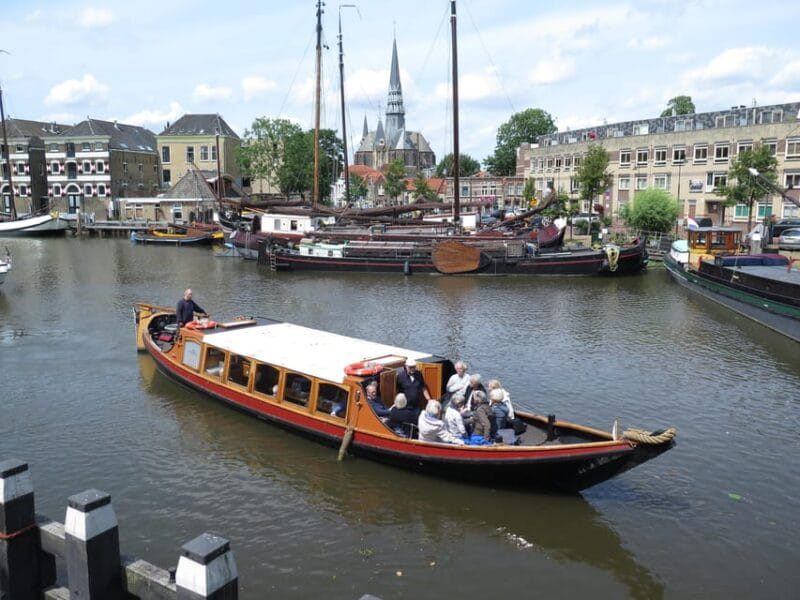 Gouda: Historical Canal Cruise - Navigating the Route and Sights