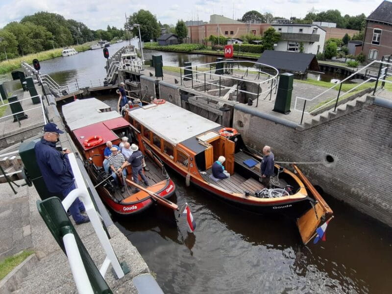 Gouda: Historical Canal Cruise - The Sum Up: A Must-Do for Canal Lovers and History Seekers