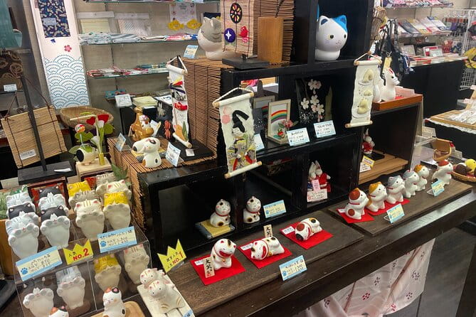 Gourmet Food and Temple Visit Tour in Enoshima - Tips for an Enjoyable Experience