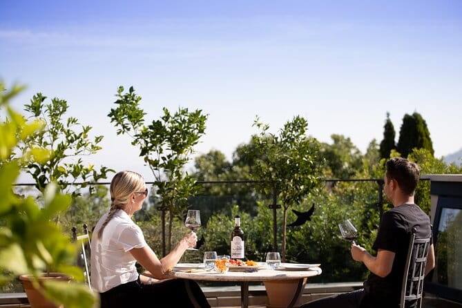 Gourmet Wine & Food Tasting - Key Points