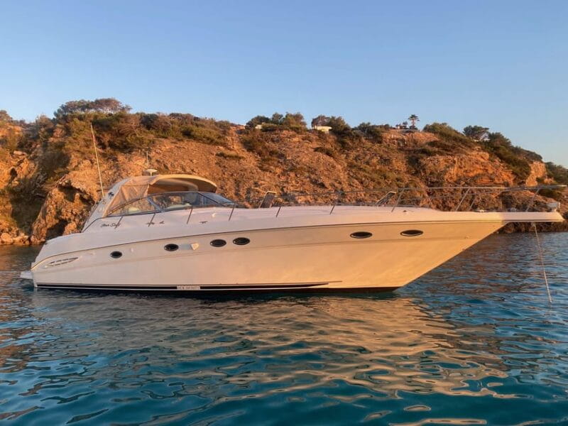 Gran Canaria: Excursion on private yacht with drinks, lunch and snorkeling - Why Choose This Yacht Tour in Gran Canaria?