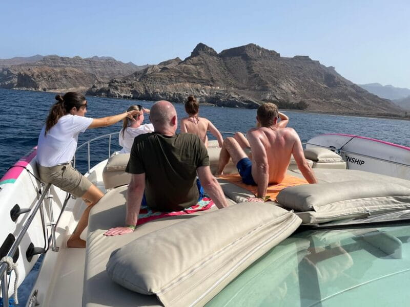 Gran Canaria: Excursion on private yacht with drinks, lunch and snorkeling - FAQ
