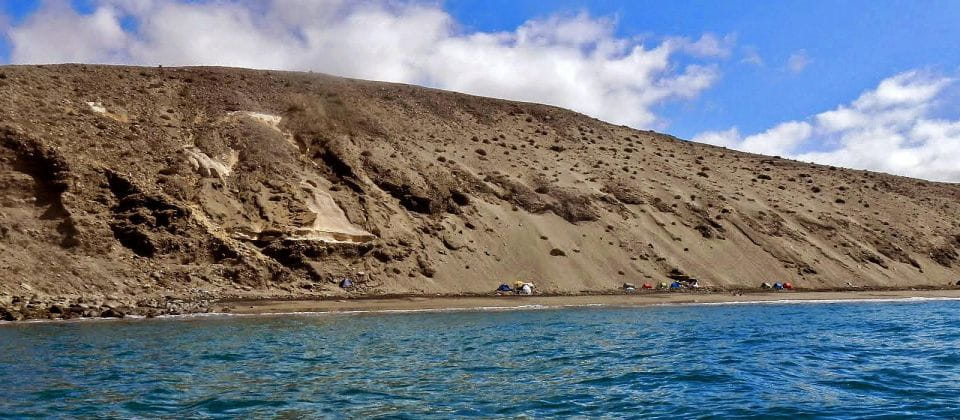 Gran Canaria: South Coast Guided Kayaking Trip - Beach Activities