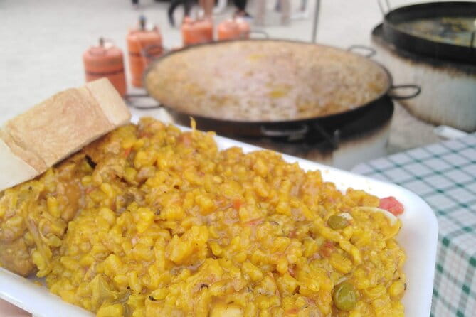 Granada 3-hour Tapas Tour - Key Points