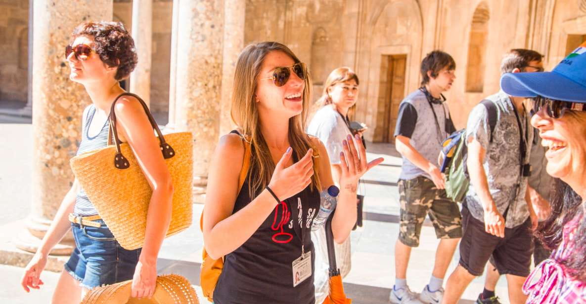 Granada: Alhambra, Albaicín, and Sacromonte Combo Tour - Tour Highlights and Experience