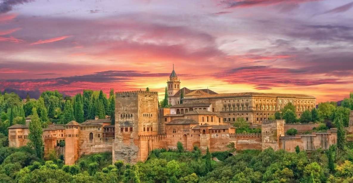 Granada Alhambra and Generalife Gardens Experience Tour - Itinerary and Key Highlights