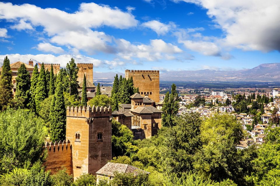 Granada: Alhambra Full Complex & Andalusi Monuments Tickets - Visitor Guidelines and Restrictions