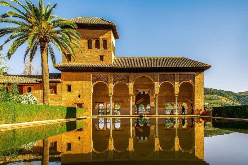 Granada: Alhambra, Generalife & Nasrid Palaces Guided Tour - FAQs