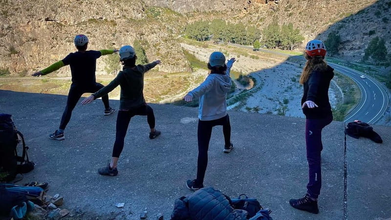 Granada: Belaying Course in a Climbing Falls - An Up-Close Look at the Granada Belaying Course
