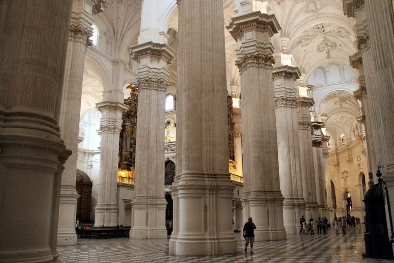 Granada: Cathedral and Royal Chapel Private tour with ticket - Discovering Granada’s Most Iconic Religious Sites