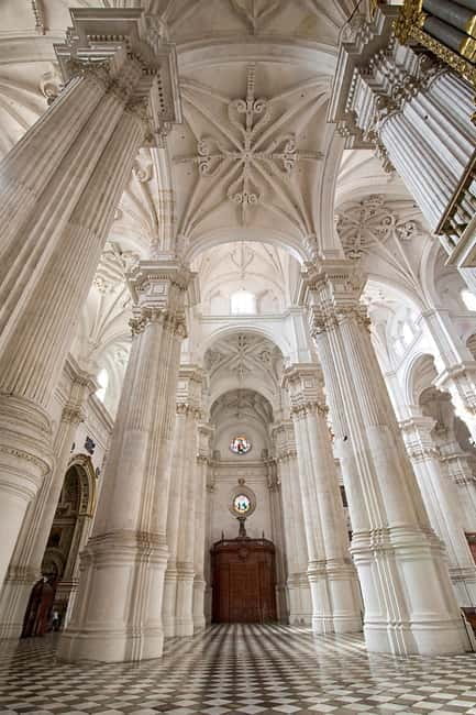 Granada: Cathedral of Granada Entry Ticket - Discovering Granadas Architectural Gem