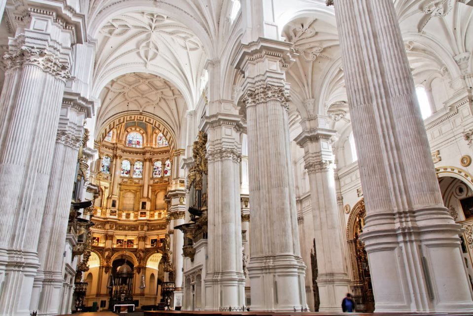 Granada: City Center, Cathedral, Chapel Tour - Experience Highlights