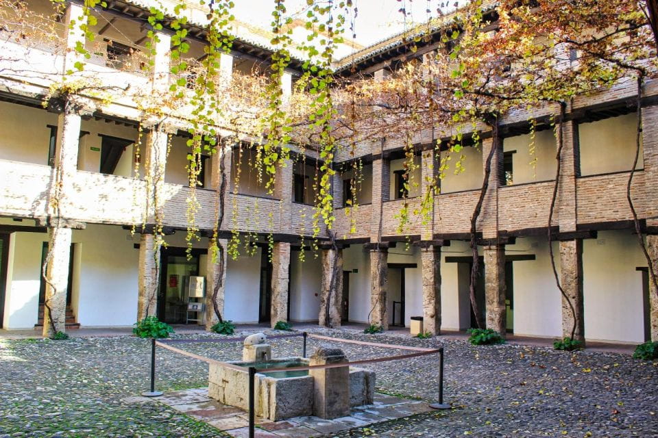 Granada Citycenter&Albayzin - Key Points