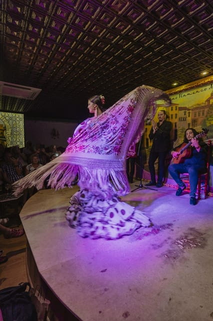 Granada: Flamenco Show at Tablao Flamenco Albayzín - Key Points