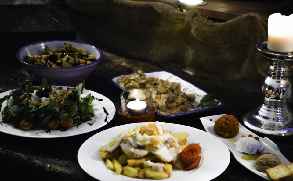 Granada: Flamenco Show at the Flamenco Temple With Drink - Overview of the Flamenco Experience