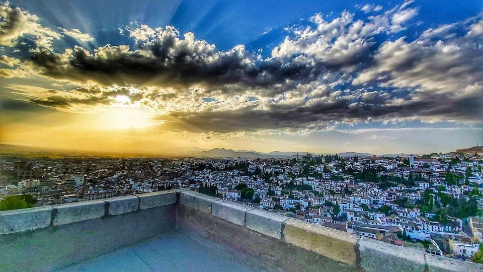 Granada: Full Alhambra Premium Guided Tour With Tickets - Cancellation Policy