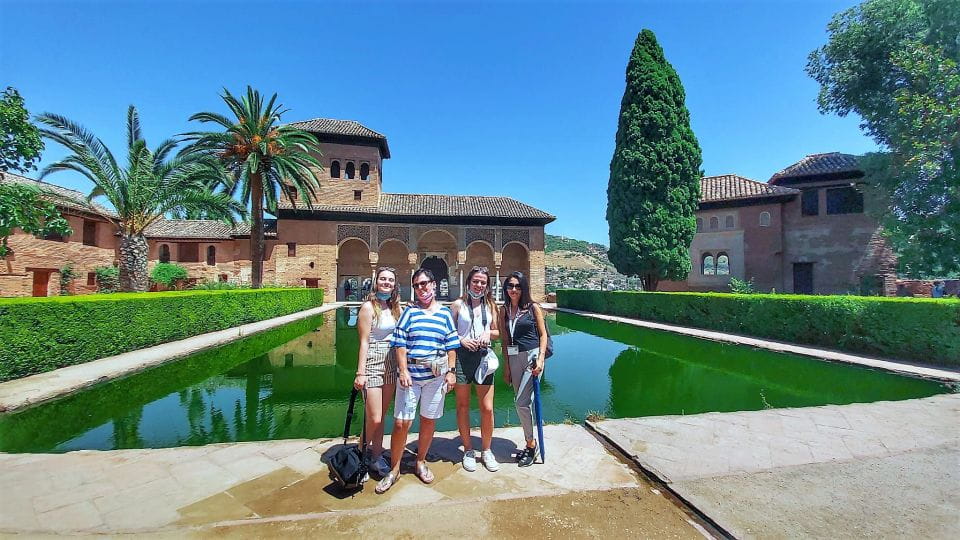 Granada: Full Alhambra Premium Guided Tour With Tickets - Customer Reviews