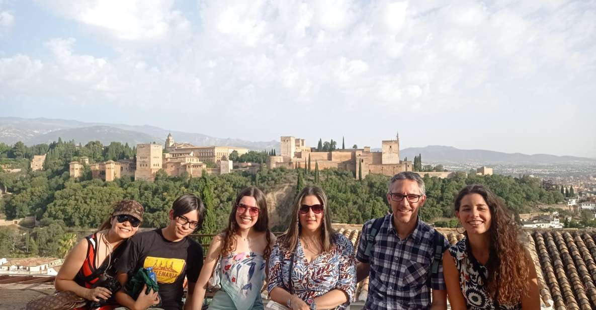 Granada in Full: Albaicin & the Historic Centre - Accessibility and Suitability