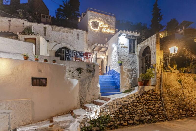 Granada: Los Amayas Cave Traditional Flamenco Show - Exploring the Flamenco in Sacromonte: What to Expect