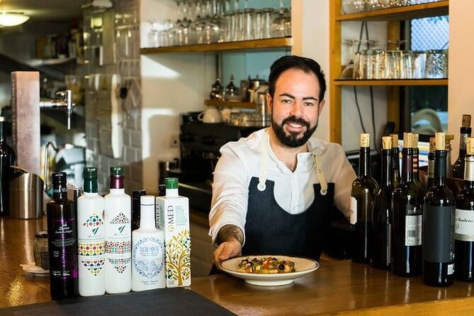 Granada Original Tapas Crawl by Food Lover Tour - Key points / Takeaways