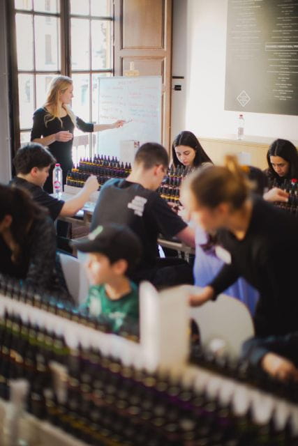 Granada: Perfume Workshop - Participant Restrictions