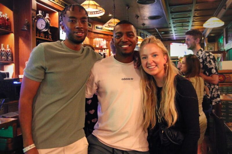 Granada: Pubs & Clubs Crawl with Drinks & Club Entry Ticket - Key Points / Takeaways