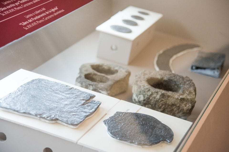 Granada: Sacromonte Abbey Entry Ticket With Audio Guide - Things To Know