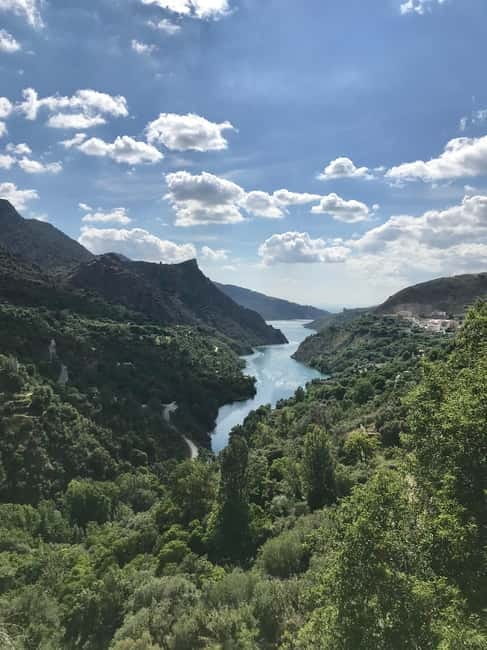 Granada: Sierra Nevada Safari Tour to 2500 m with a Drink - Who Would Love This Tour?