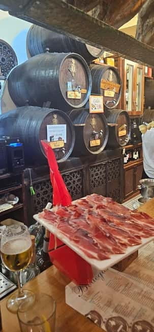 Granada: Tapas and Wine Tour with Local Guide. All included. - Who Will Love This Experience