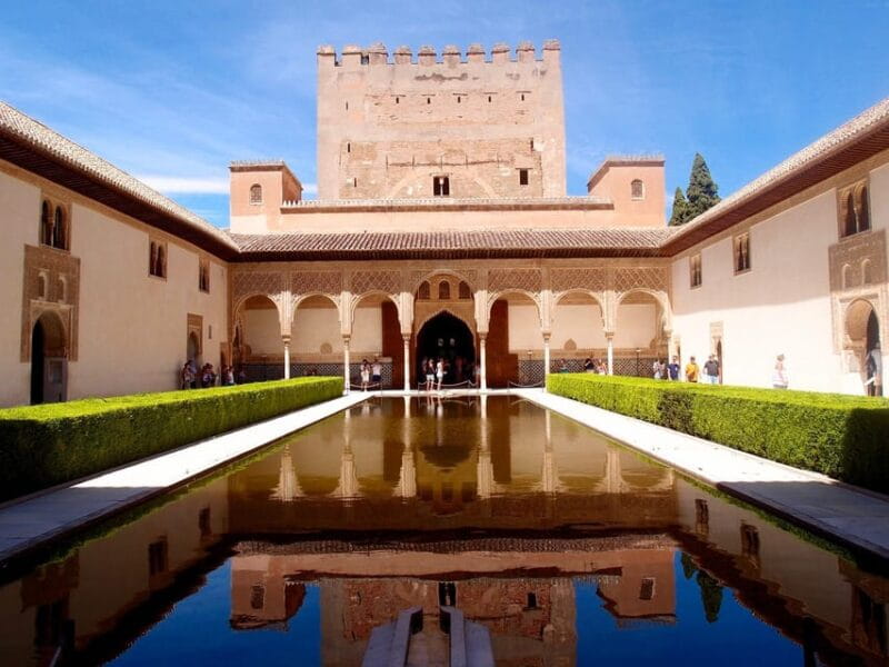Granada: Tour of Alhambra, Generalife, and Nasrid Palaces - Key points / Takeaways