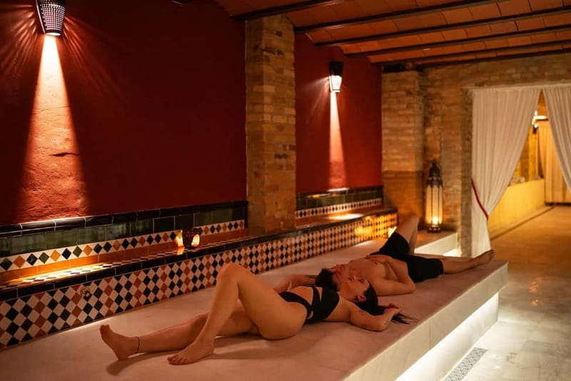 Granada: Traditional Bath in a Nasrid Palace Hammam with Optional Massage - Price and Logistics: What to Know