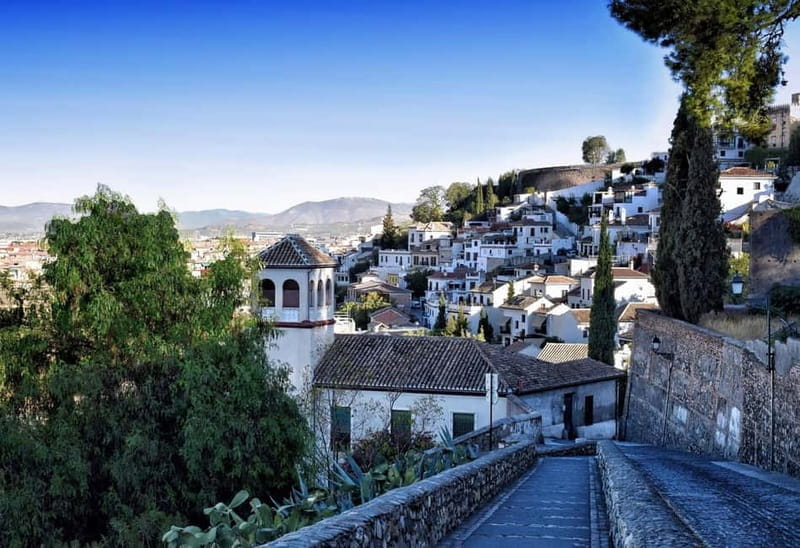 Granada Walking Tour: Explore the Historic Center & Albaicín - The Granada Walking Tour: What to Expect and Why It Matters