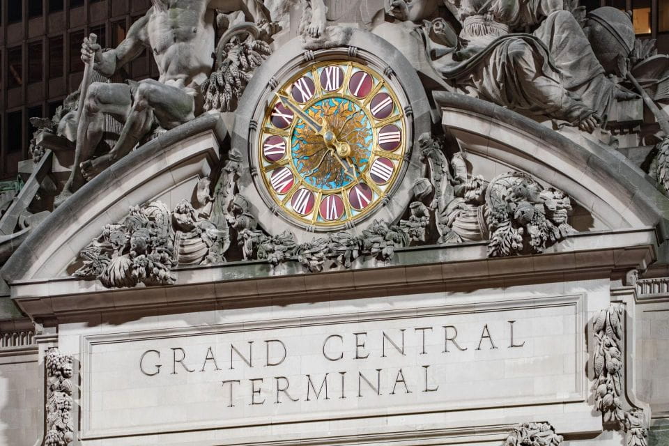 Grand Central Terminal Private Walking Tour With Transport - Optional Upgrade: Top of the Rock