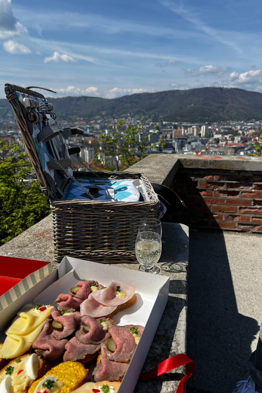 Graz: Funicular Ride & Schlossberg Picnic Experience - Booking and Cancellation