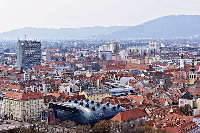 Graz Private Walking Tour With A Professional Guide - Price and Value Analysis