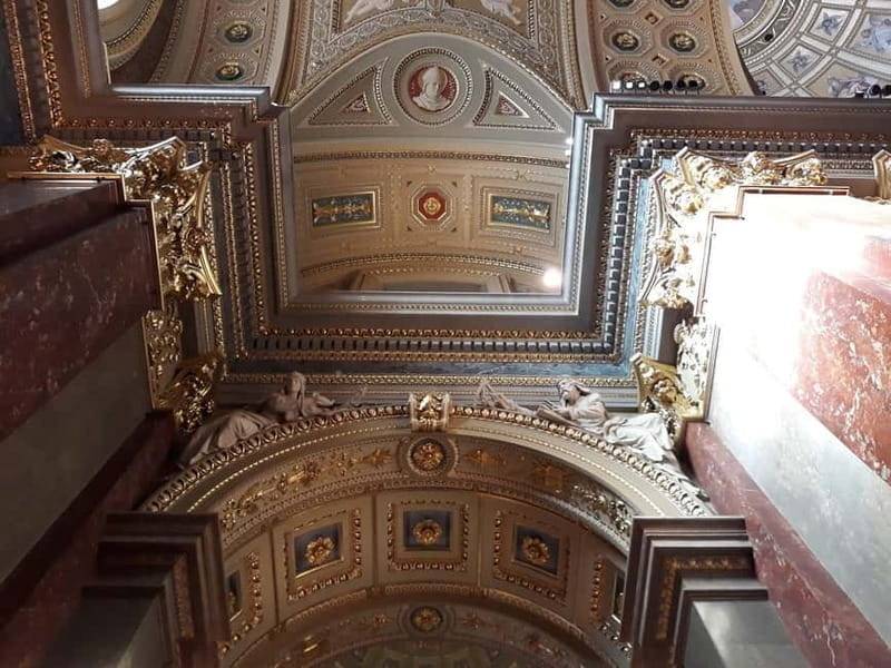 Great Hungarian Basilicas Tour with Folk Music Performance - Who Will Love This Tour?