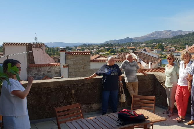 Green Wine Ponte Lima Region-Small Group tour-Lunch,Wine Tastings - Exploring the Minho Region – A Deep Dive